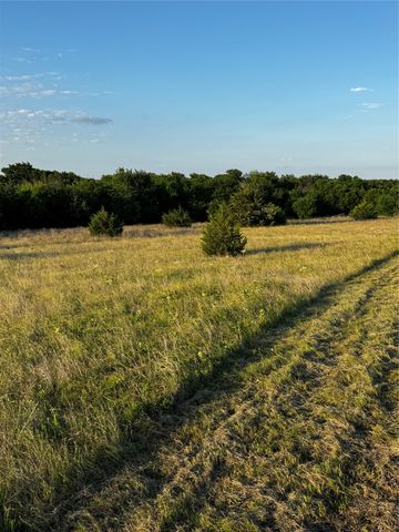 5656 County Road 1094, Celeste, TX 75423