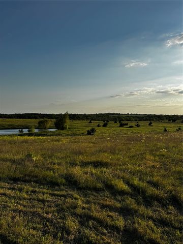 5656 County Road 1094, Celeste, TX 75423