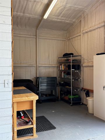 5656 County Road 1094, Celeste, TX 75423