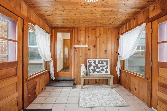 3140 State Road 164, Slinger, WI 53086