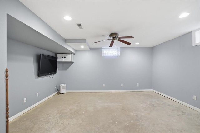 3140 State Road 164, Slinger, WI 53086