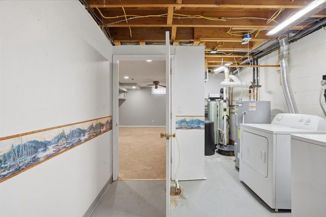 3140 State Road 164, Slinger, WI 53086