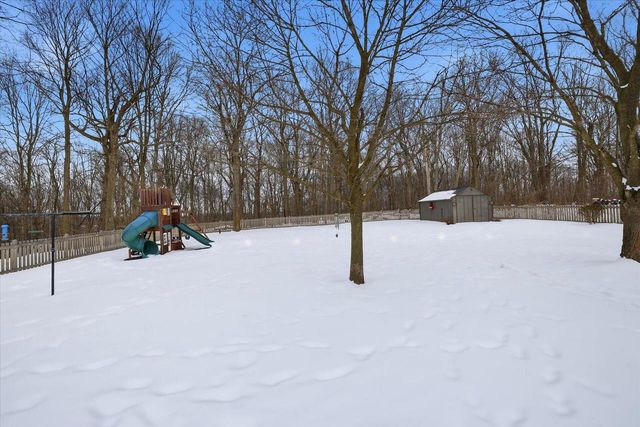 3140 State Road 164, Slinger, WI 53086