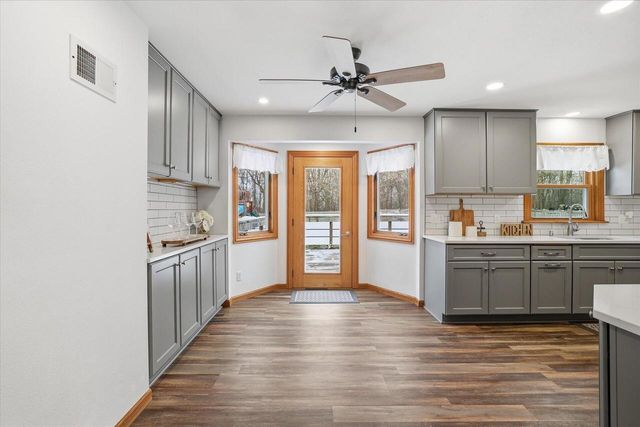 3140 State Road 164, Slinger, WI 53086