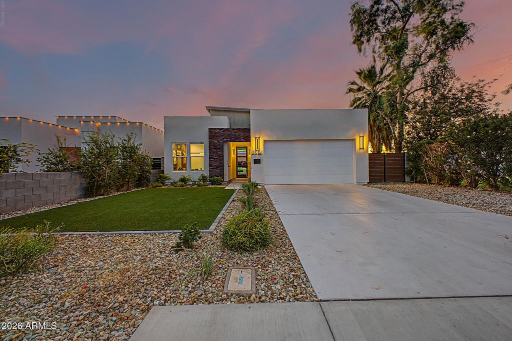 2336 N 28TH Place, Phoenix, AZ 85008 — photo 2