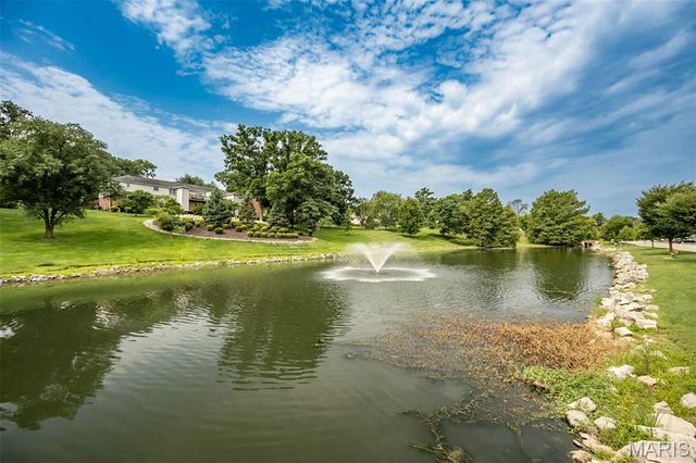 9122 Eager Road, Brentwood, MO 63144