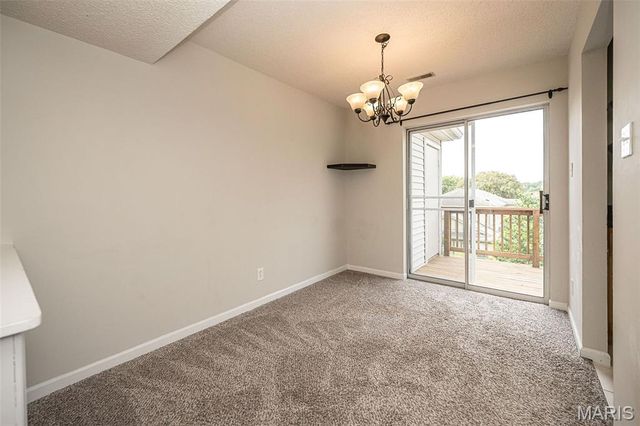 9122 Eager Road, Brentwood, MO 63144