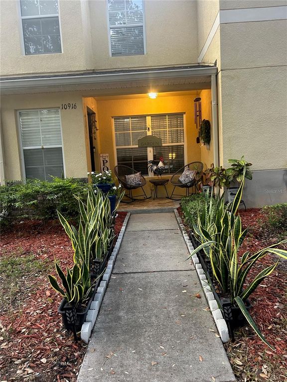 10916 KEYS GATE DRIVE, Riverview, FL 33579