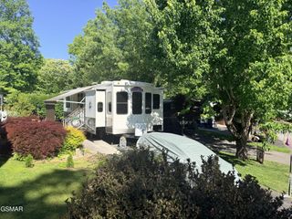 4229 E Parkway, Gatlinburg, TN 37738