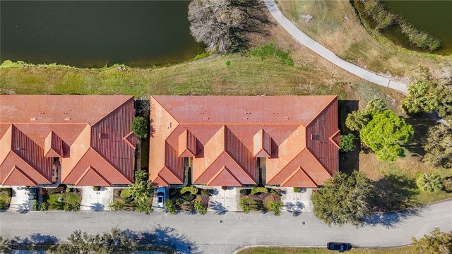 5609 SPANISH POINT COURT, Palmetto, FL 34221