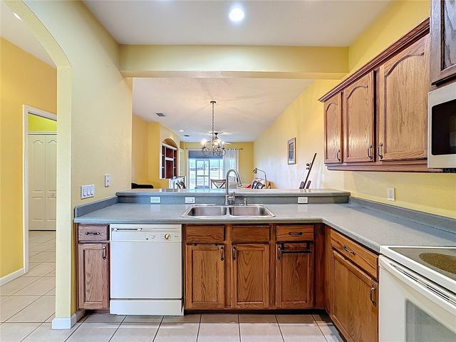 5609 SPANISH POINT COURT, Palmetto, FL 34221