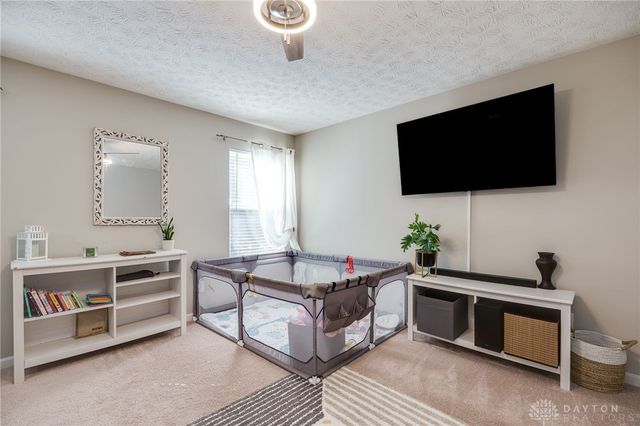 4330 Coach Light Trail, Dayton, OH 45424