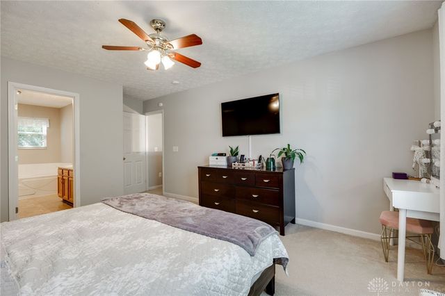 4330 Coach Light Trail, Dayton, OH 45424