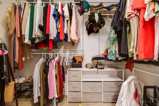 4330 Coach Light Trail, Dayton, OH 45424