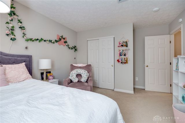 4330 Coach Light Trail, Dayton, OH 45424