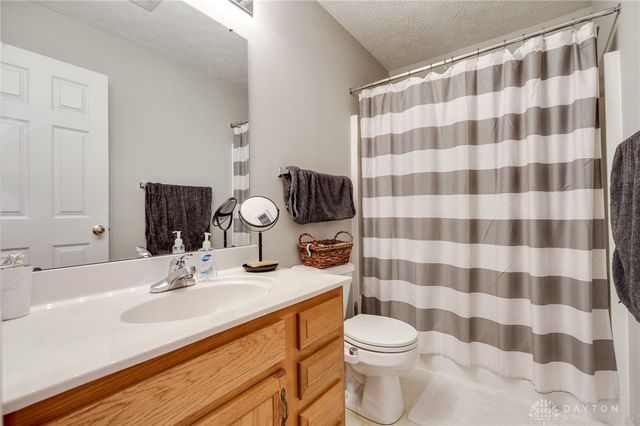 4330 Coach Light Trail, Dayton, OH 45424