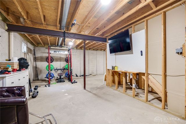 4330 Coach Light Trail, Dayton, OH 45424