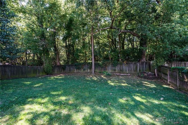 4330 Coach Light Trail, Dayton, OH 45424