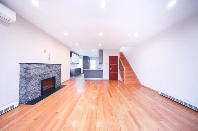 1768 W 5th Street, Brooklyn, NY 11223