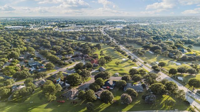1308 Clubhouse Court, Mansfield, TX 76063