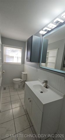 308 W 3rd Street, Owasso, OK 74055