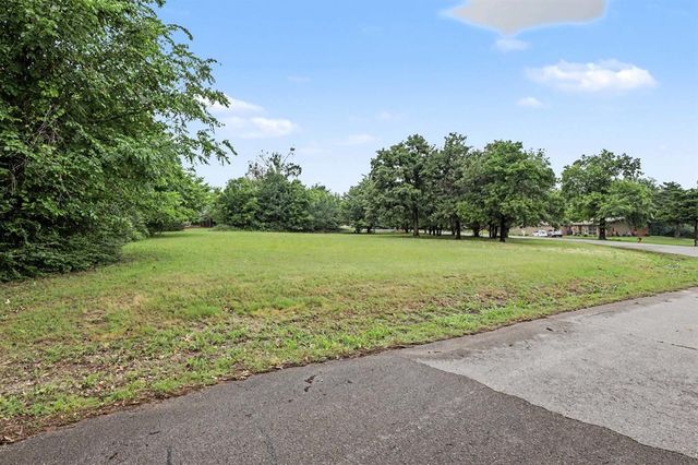 NE Norcrest Drive, Forest Park, OK 73121
