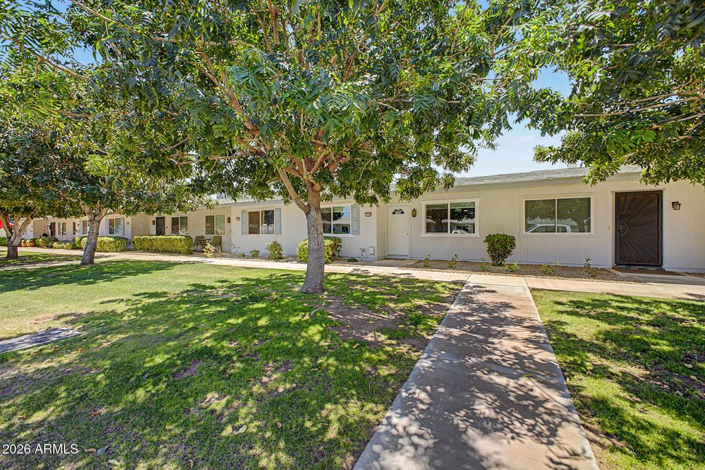 11149 W EMERALD Drive, Sun City, AZ 85351 — photo 3