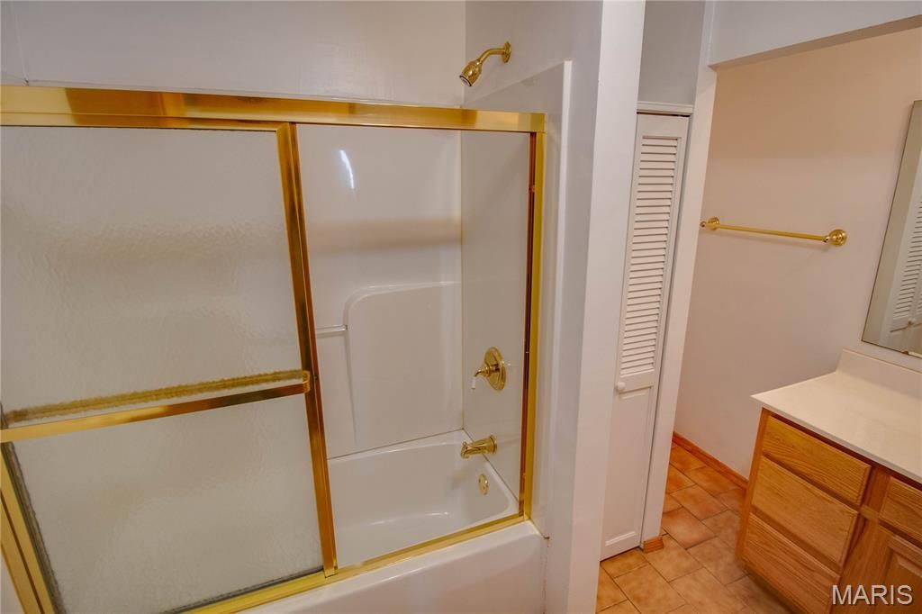 Image 26 of property listing at 312 W 4th South Street, Mount Olive, IL 62069