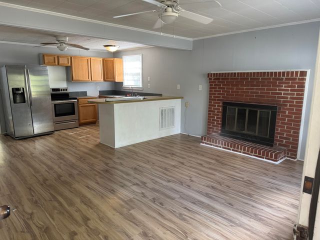 102 Norris Drive, Eutawville, SC 29048