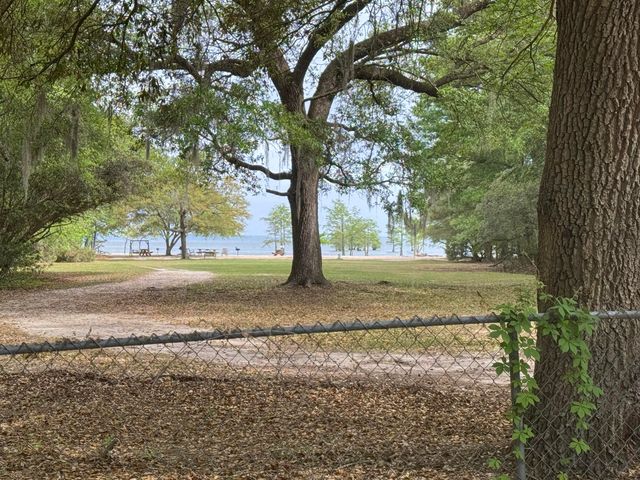 102 Norris Drive, Eutawville, SC 29048