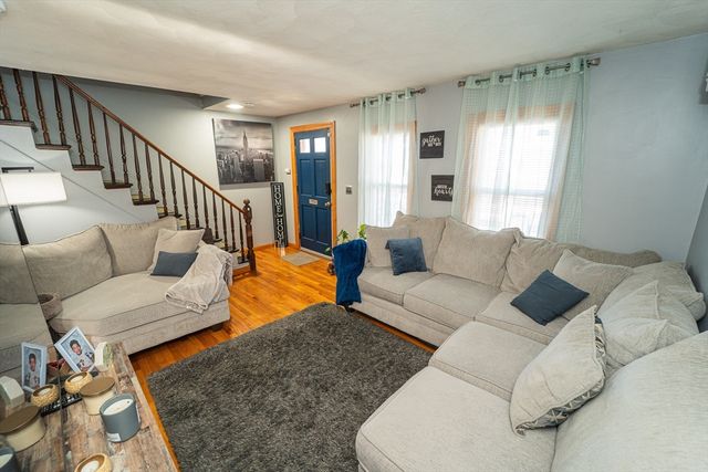 1 Thatcher St, New Bedford, MA 02744