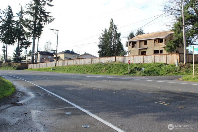 28434 Military Road S, Federal Way, WA 98003