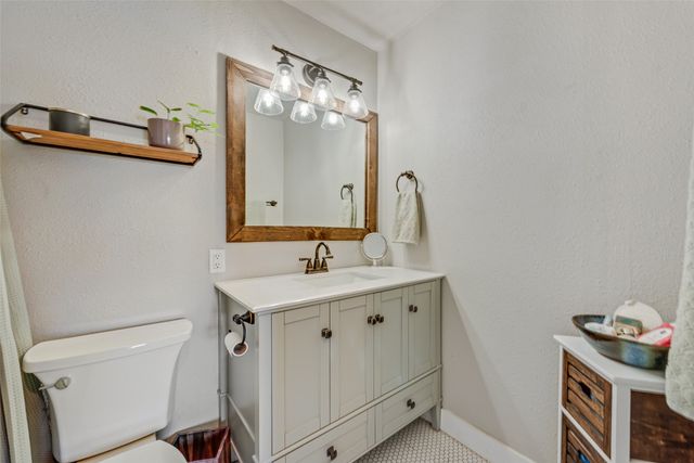 181 Pine Drive, Lewisville, TX 75057