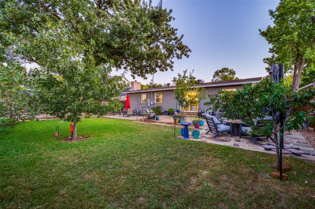 181 Pine Drive, Lewisville, TX 75057