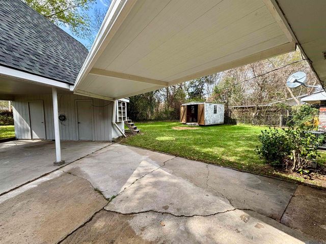 454 Wingate Dr, Baton Rouge, LA 70815