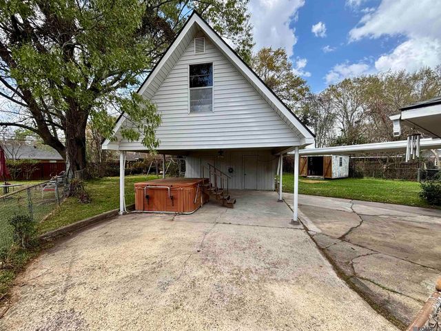 454 Wingate Dr, Baton Rouge, LA 70815