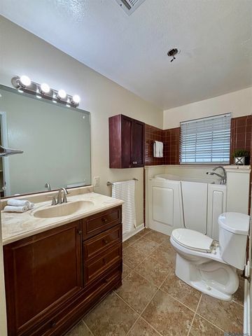 454 Wingate Dr, Baton Rouge, LA 70815