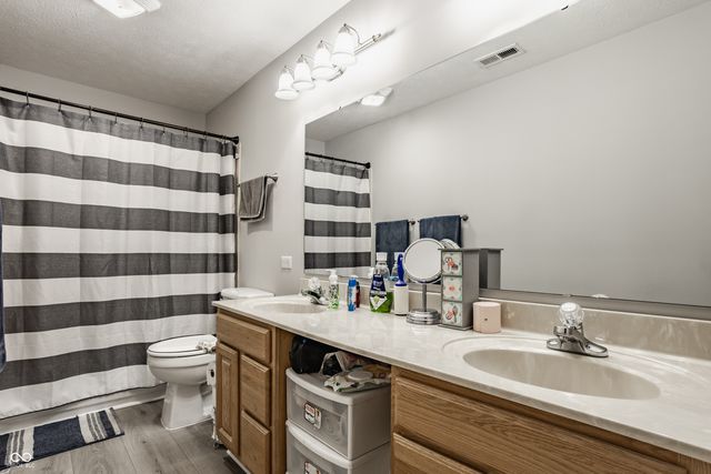 1203 Brittany Circle B, Brownsburg, IN 46112