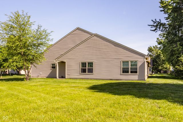 1203 Brittany Circle B, Brownsburg, IN 46112