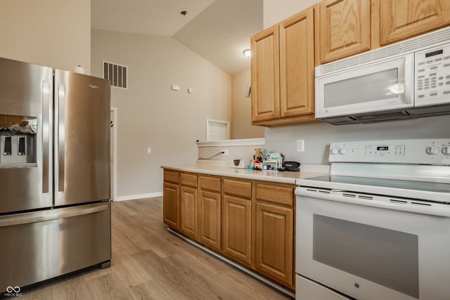 1203 Brittany Circle B, Brownsburg, IN 46112