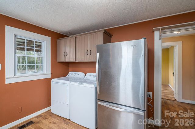 1307 Spencer Mountain Road, Gastonia, NC 28054