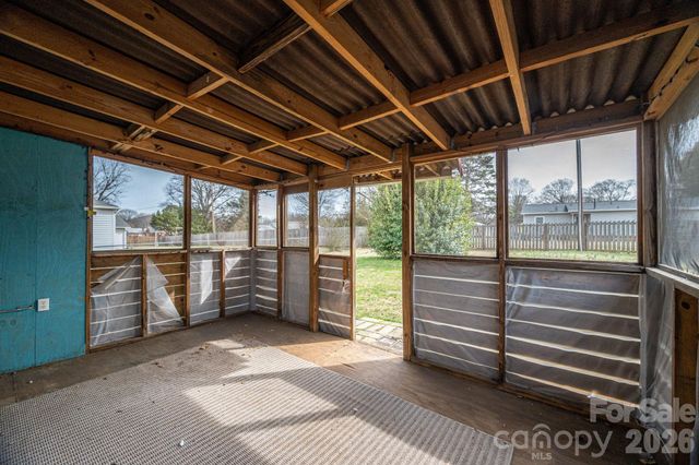 1307 Spencer Mountain Road, Gastonia, NC 28054