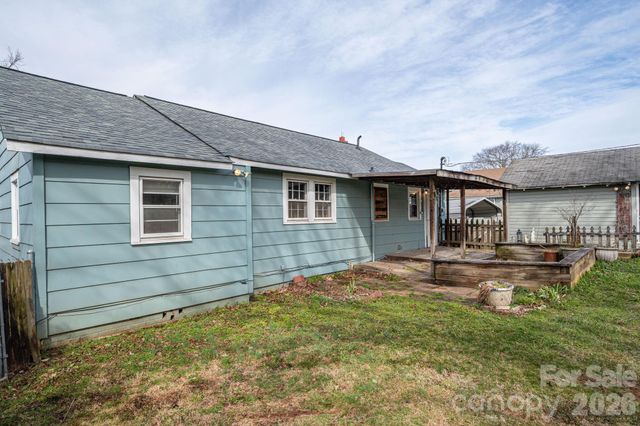 1307 Spencer Mountain Road, Gastonia, NC 28054