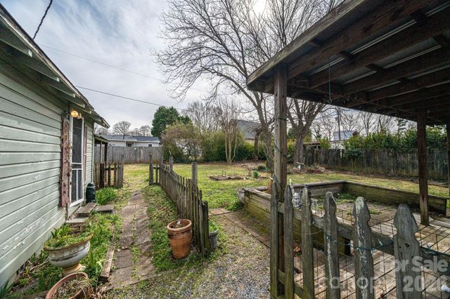 1307 Spencer Mountain Road, Gastonia, NC 28054