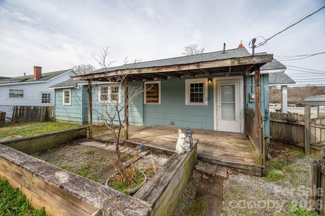 1307 Spencer Mountain Road, Gastonia, NC 28054