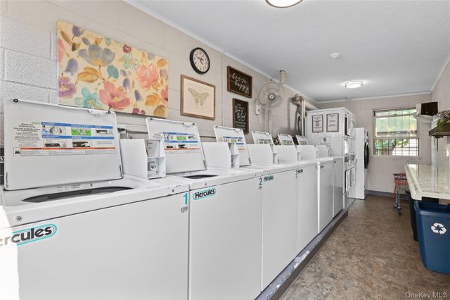 152 B N Broadway 2E, White Plains, NY 10603
