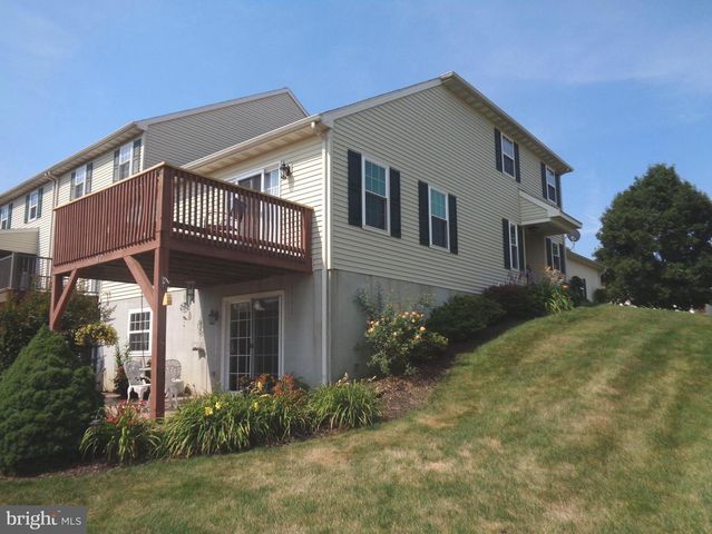 112 SUTHERLAND RD, Lancaster, PA 17603