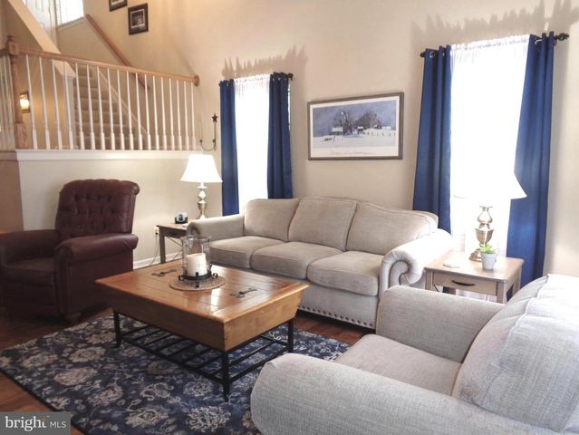 112 SUTHERLAND RD, Lancaster, PA 17603