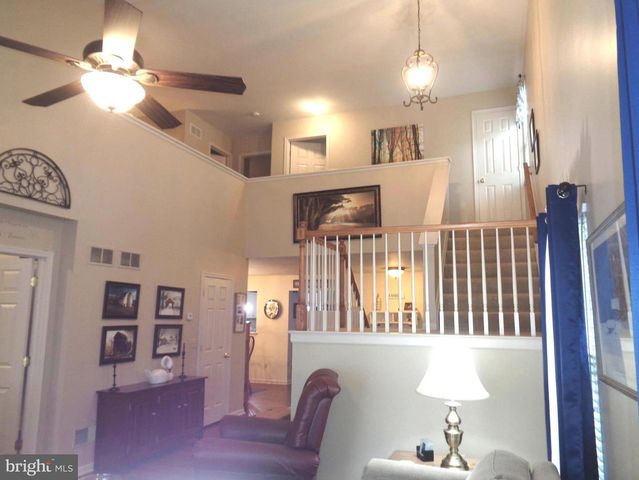 112 SUTHERLAND RD, Lancaster, PA 17603