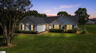 515 Archibald Road, Chesnee, SC 29323